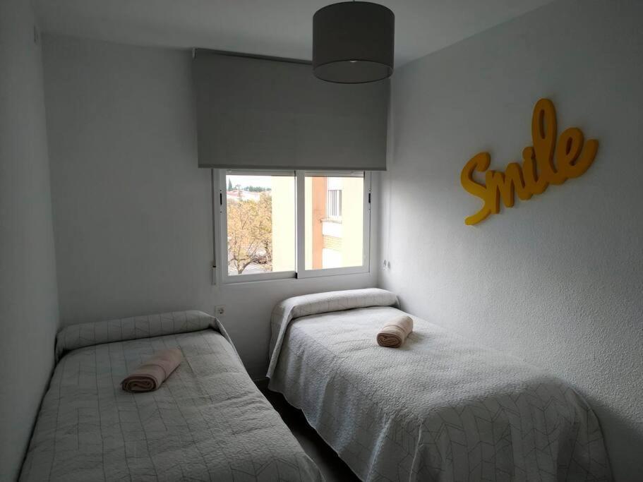 Apartamento Medina Cerca De La Ribera Кордова Екстер'єр фото